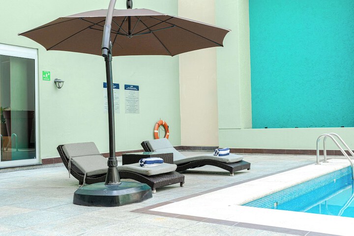 Pool 47 of 73