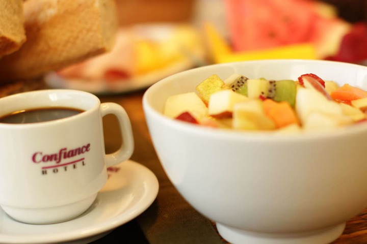 Breakfast/Coffee Service 17 of 37