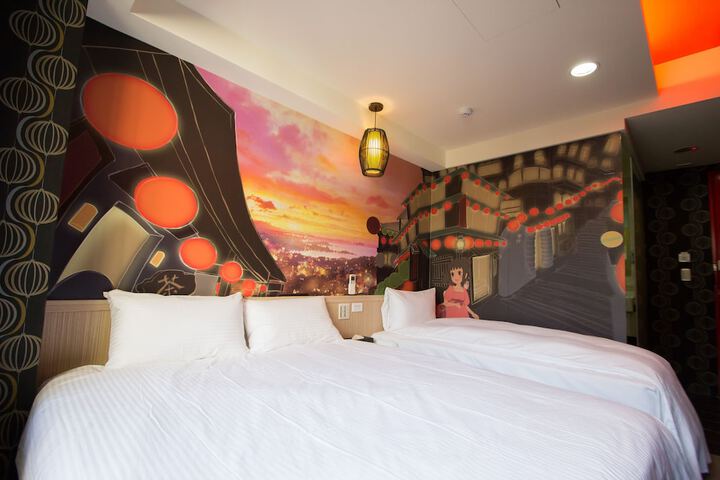 Room 12 of 69