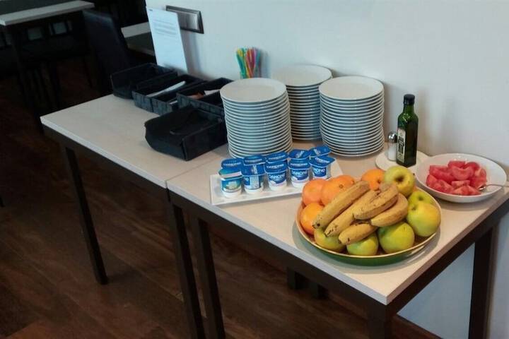 Breakfast/Coffee Service 38 of 48