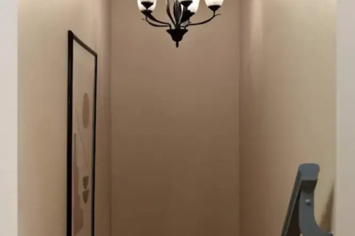 Room 10 of 15