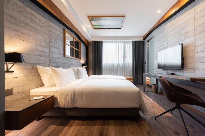 Room 10 of 89