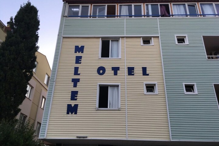 Hotel 27 of 29