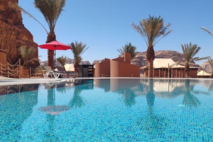 Pool 57 of 160