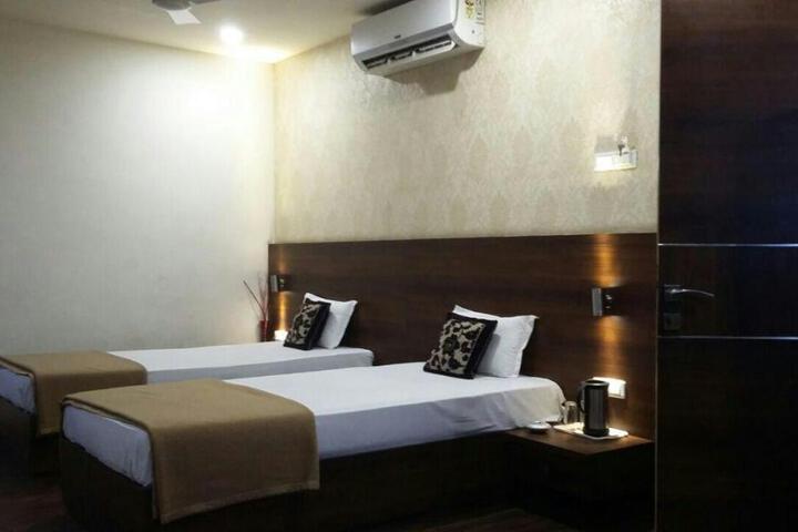 Hotel Babul inn