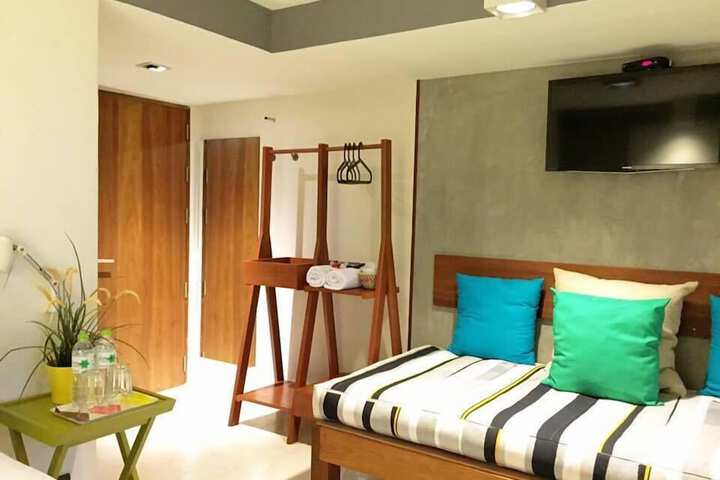 Room 14 of 23