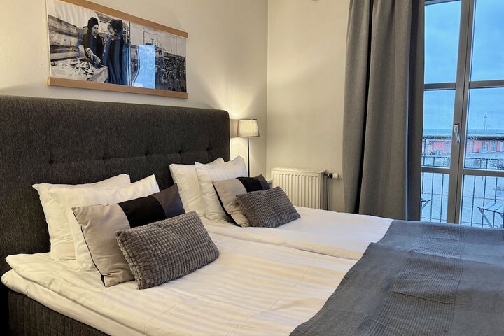 Room 21 of 50