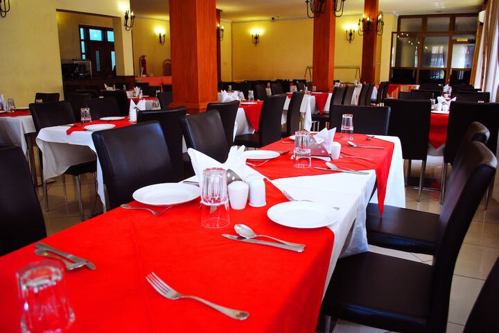 Breakfast area