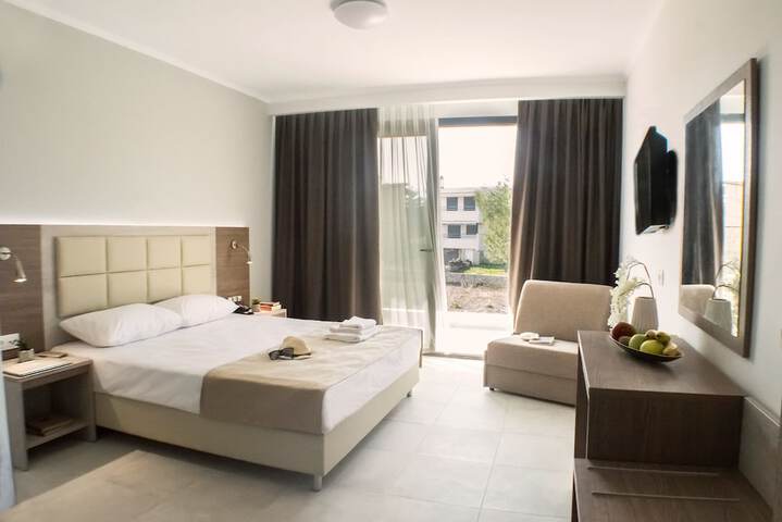 Room 18 of 22