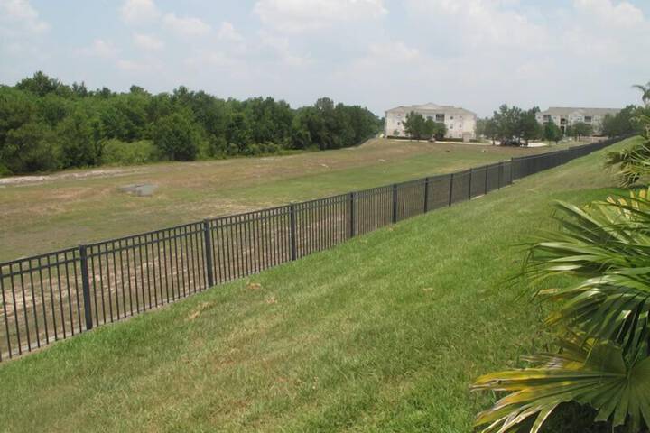 Property Grounds 23 of 27