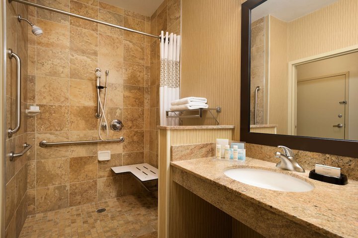 Bathroom shower