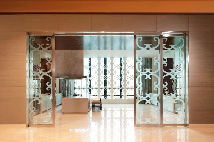 Ballroom/Hall 200 of 234