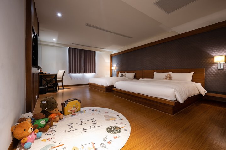 Room 10 of 54