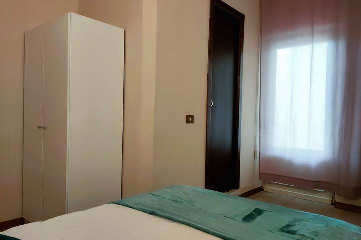Room 8 of 71