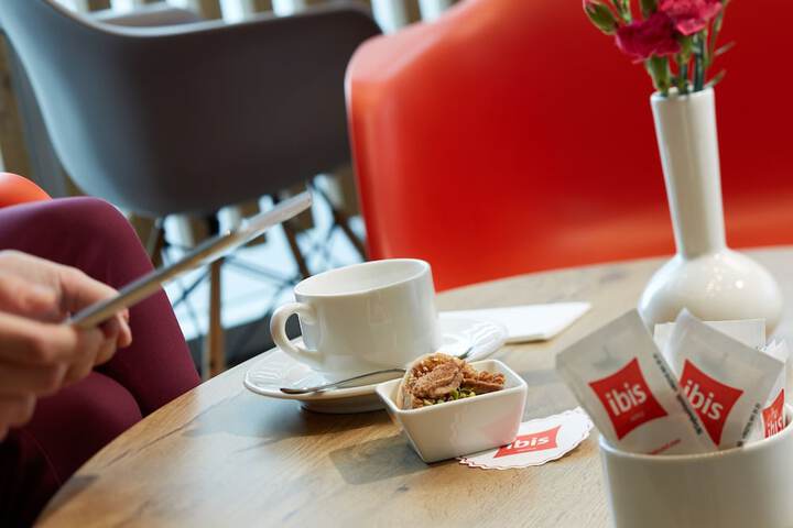 Breakfast/Coffee Service 26 of 34