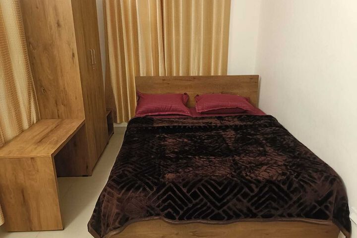 Room 6 of 54