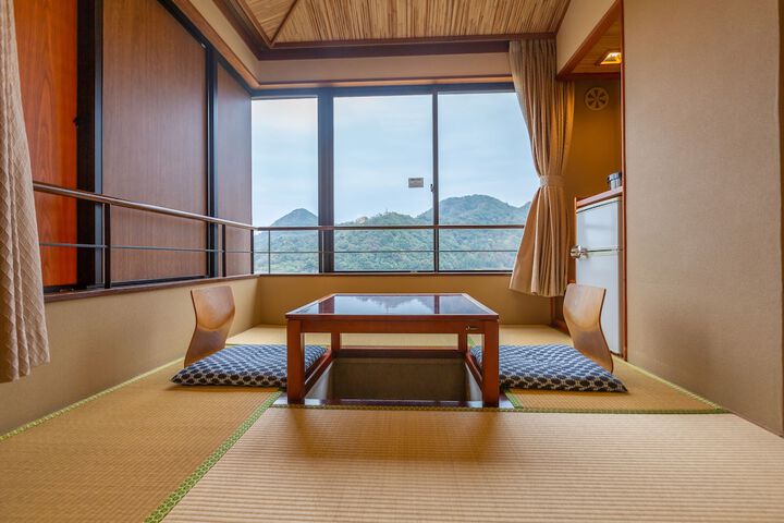 Room 10 of 59