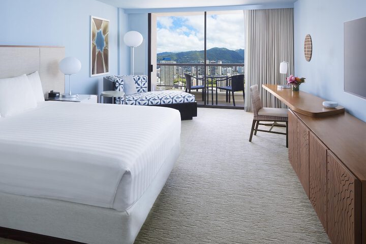 Room 32 of 192