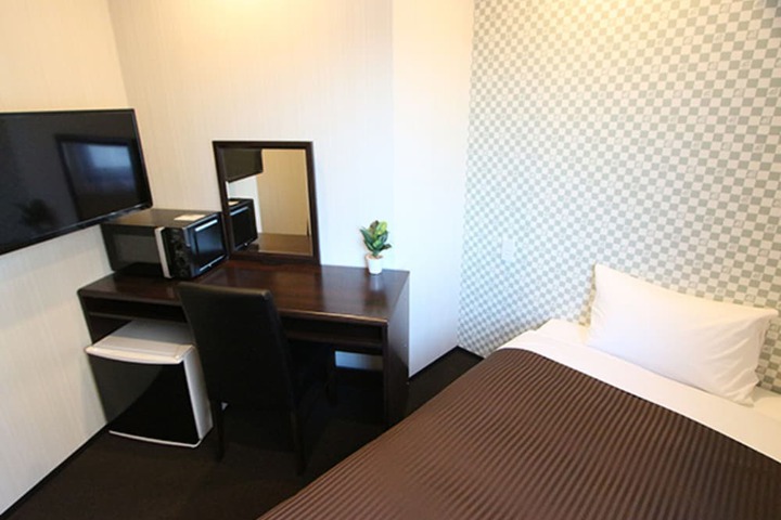 Room 5 of 21