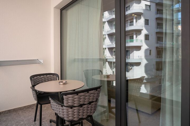Terrace/Patio 94 of 142