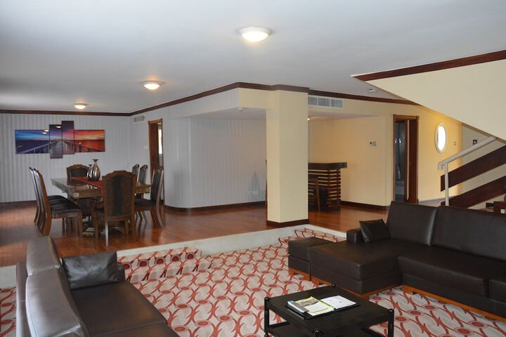 Room 22 of 48