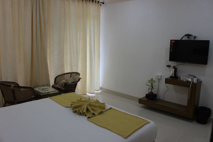 Room 14 of 64