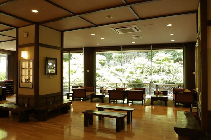 Hotel Interior 6 of 89
