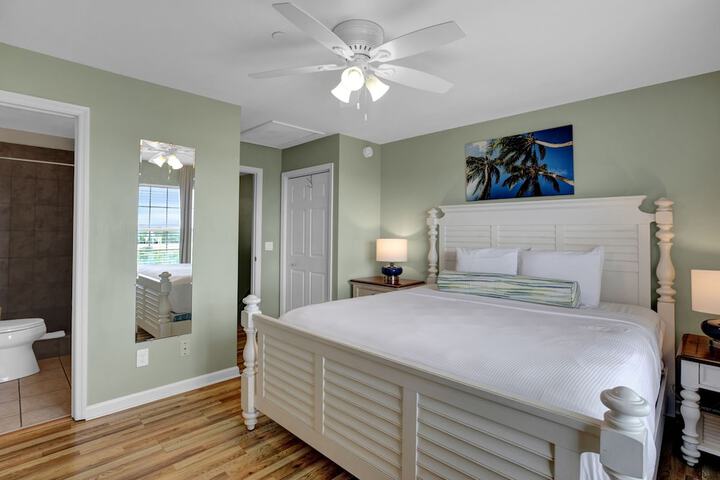 Room 15 of 106