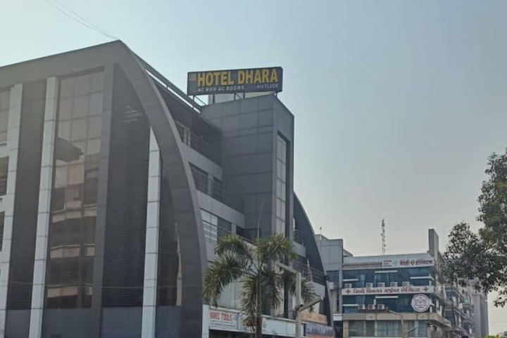 Hotel Dhara in Ahmedabad