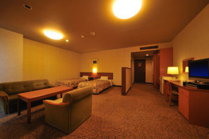 Room 38 of 57