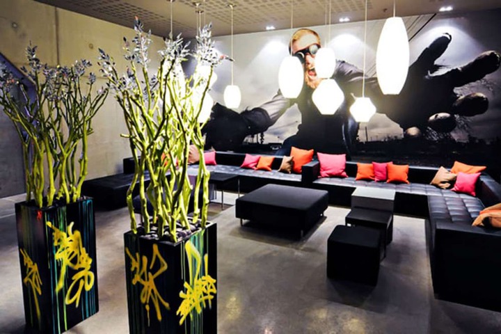 Hotel Lobby