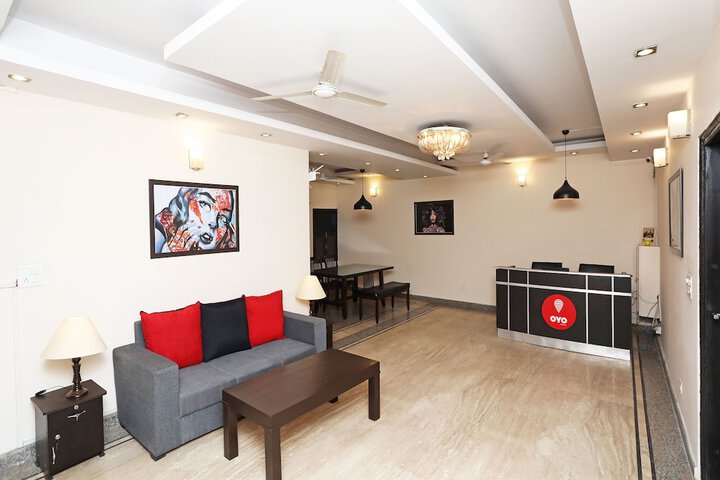 OYO 11761 WHITEPOD INN