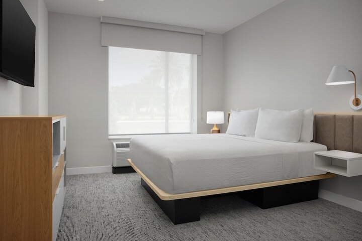 Room 11 of 89