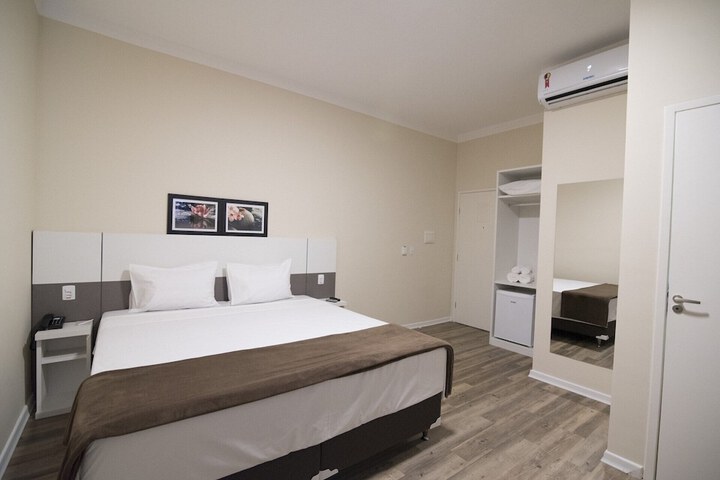 Room 14 of 70