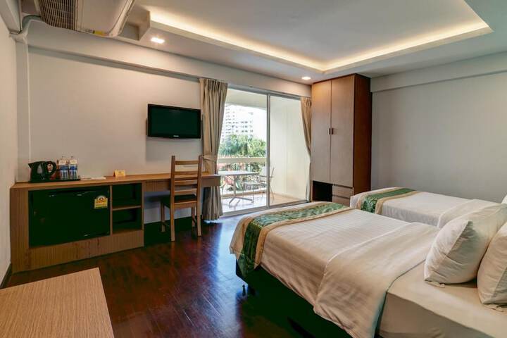 Room 10 of 59