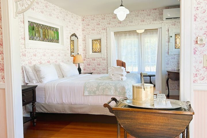 Room 6 of 26