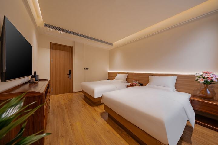 Room 20 of 80