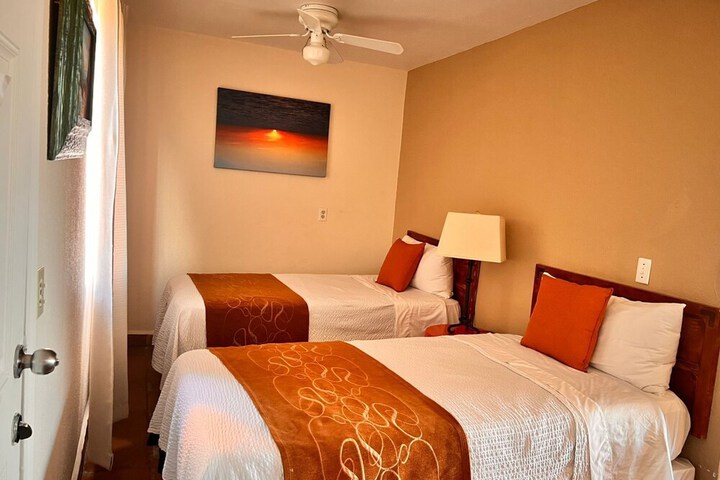 Room 15 of 112