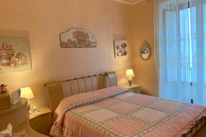 Room 4 of 19