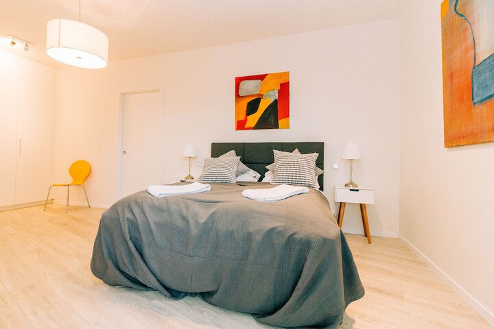 Room 4 of 54