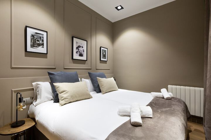 Room 4 of 23