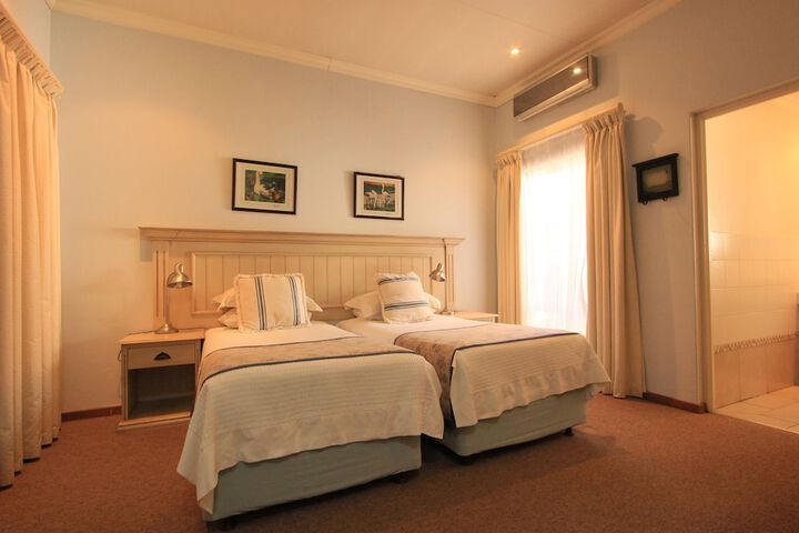 Room 3 of 41
