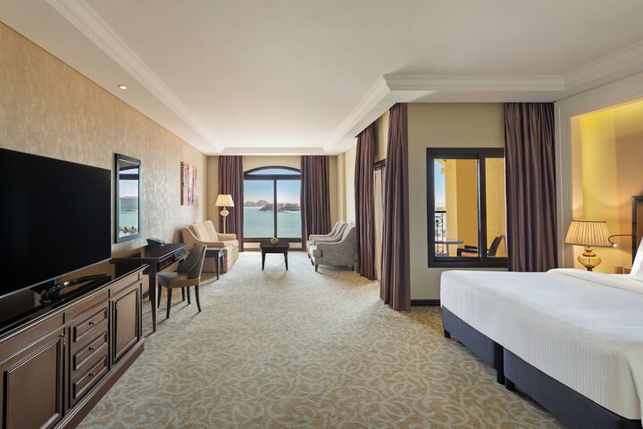 Room 30 of 149