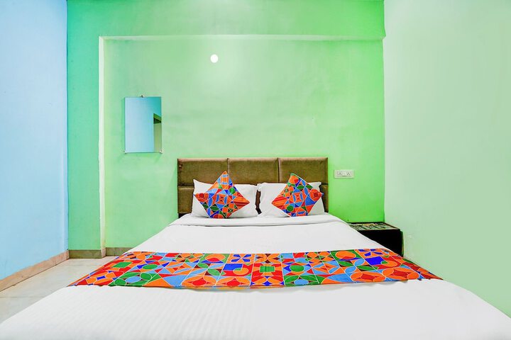 Room 19 of 32