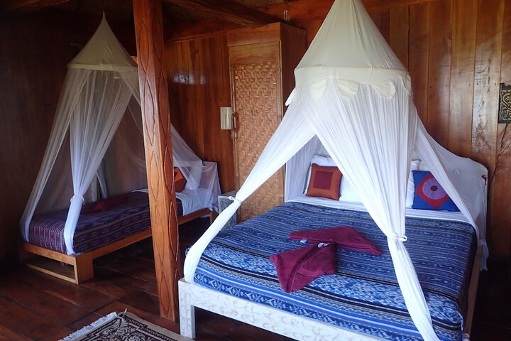 Room 10 of 68