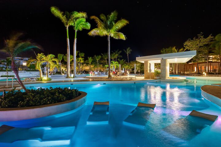 Pool 64 of 74