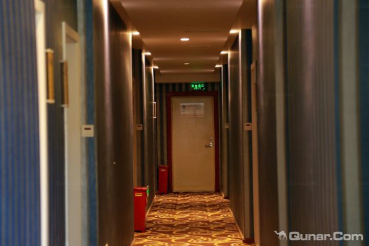 Haolingju Business Hotel