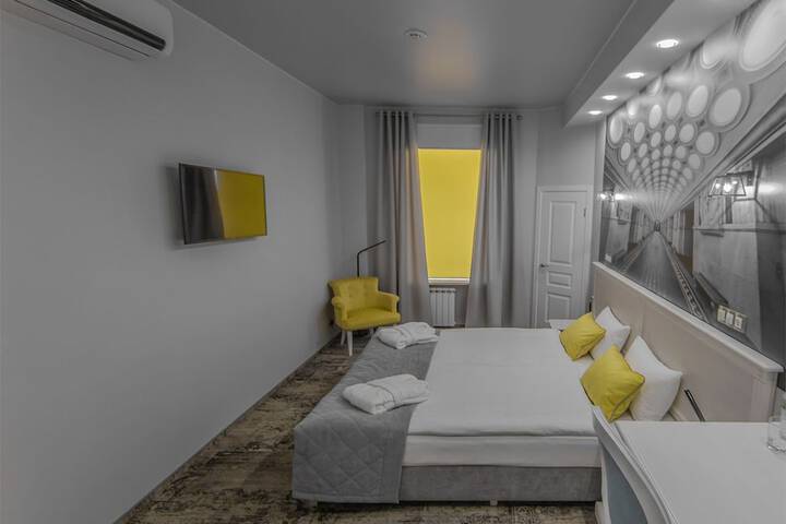 Room 9 of 56