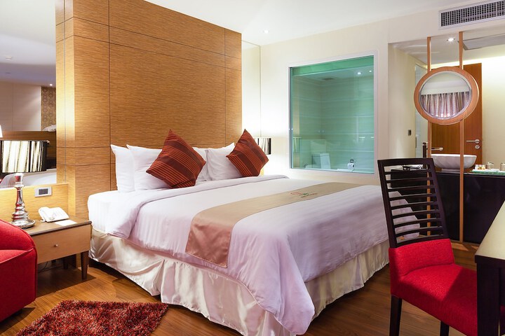 Room 14 of 42