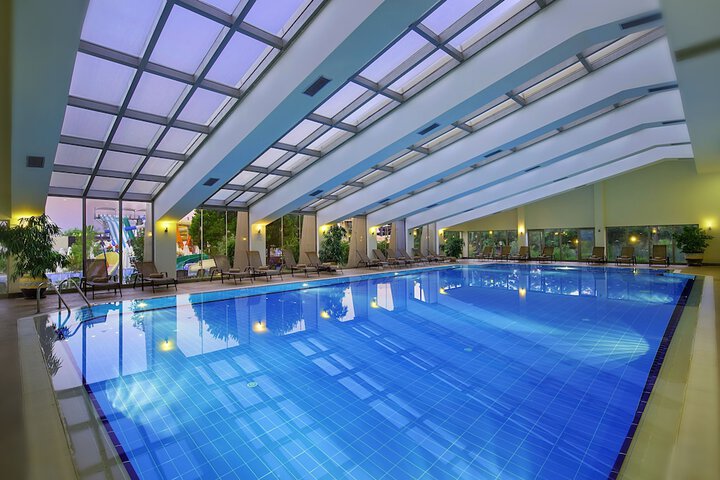 Pool 65 of 183